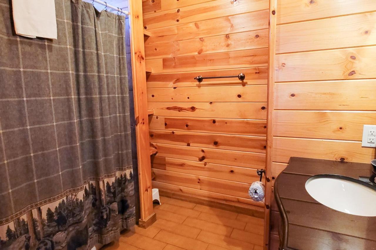 Treetop Tranquilty Sevierville Exterior foto